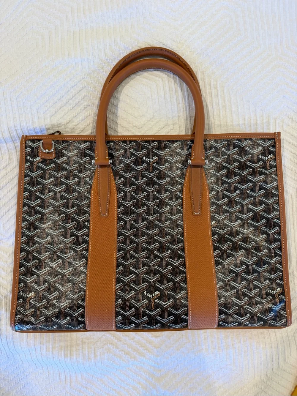 Goyard Morvan document case with strap - Barely used